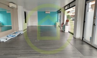 Commerce  87 m² à vendre à Cagnes-sur-Mer (06800)