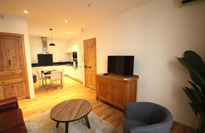 A VENDRE APPARTEMENT 2/3 PIECES CANNES BANANE — photo 2