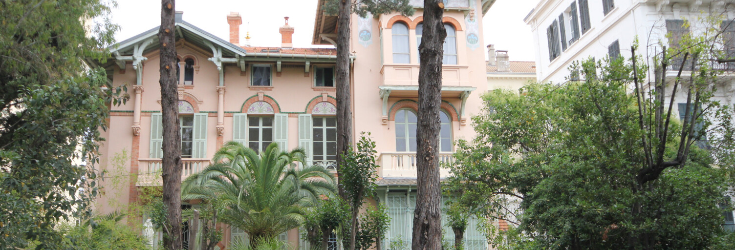 Appartement 5 Pièces 129 m² à vendre à Cannes (06400)