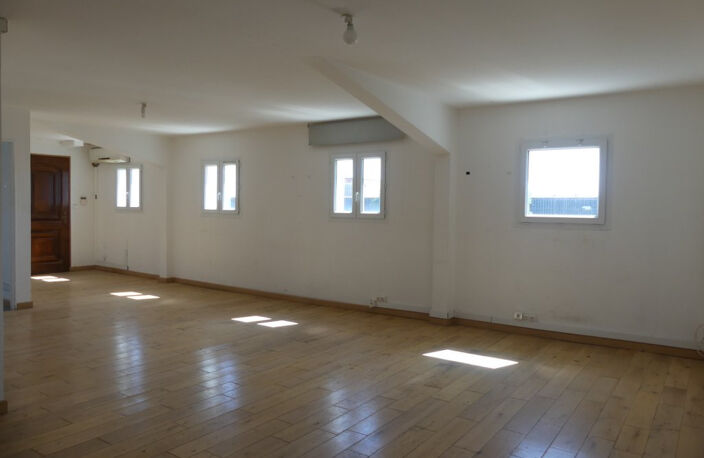 Aigues-Mortes bureaux à vendre — photo 3