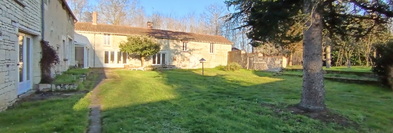 Maison 11 Pièces 280 m² à vendre à Monts-sur-Guesnes (86420)
