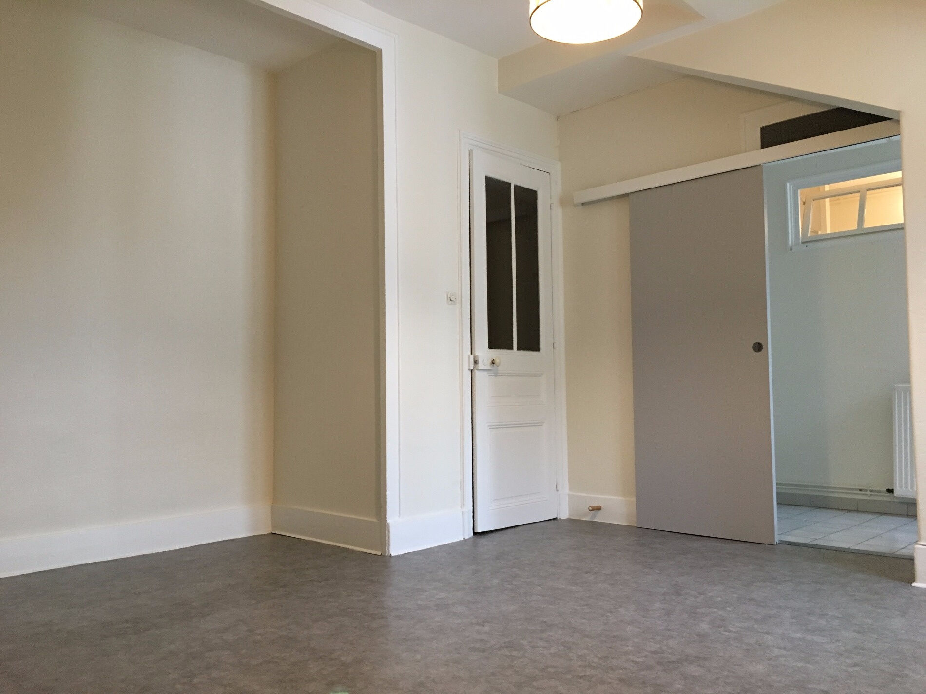Appartement 1 pièces  à louer Grenoble 38000