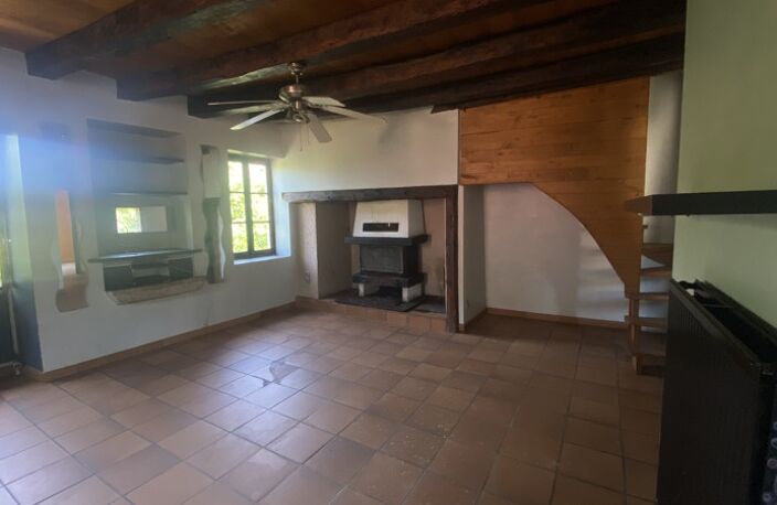 Vente maison 4 pièces 77 m² Gintrac (46130) — photo 2