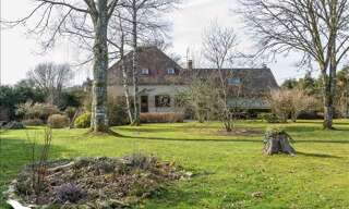 Maison 10 Pièces 316 m² à vendre à Montboucher (23400)