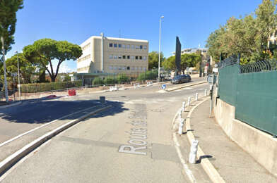 Garage  252000 €