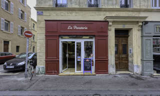 Commerce  57 m² à vendre à Marseille 1 (13001)