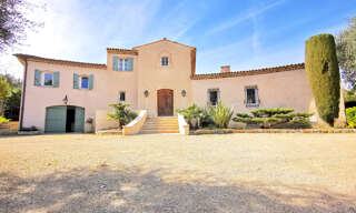 Maison 6 Pièces 284 m² à louer à Mouans-Sartoux (06370)