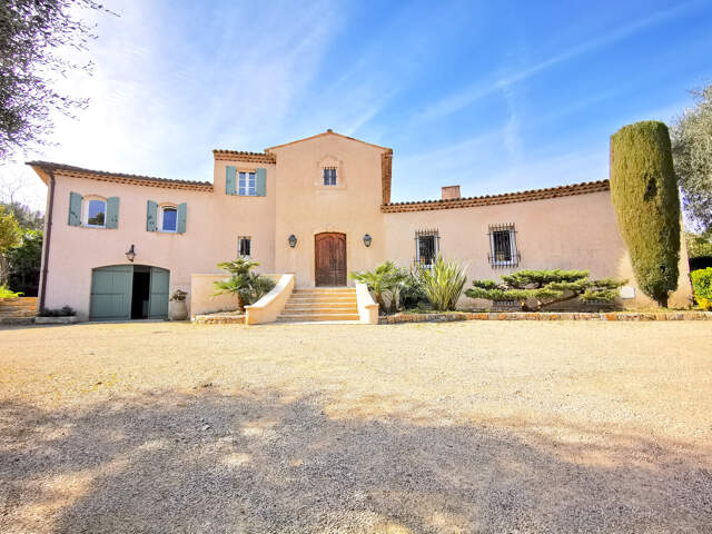 MOUANS-SARTOUX / LOCATION MEUBLÉE / VILLA INDIVIDUELLE — photo du bien