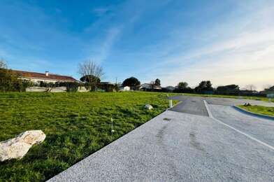 Terrain  78900 €