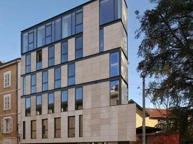 Bureaux 1 pièce(s) 13.70 m² — photo du bien
