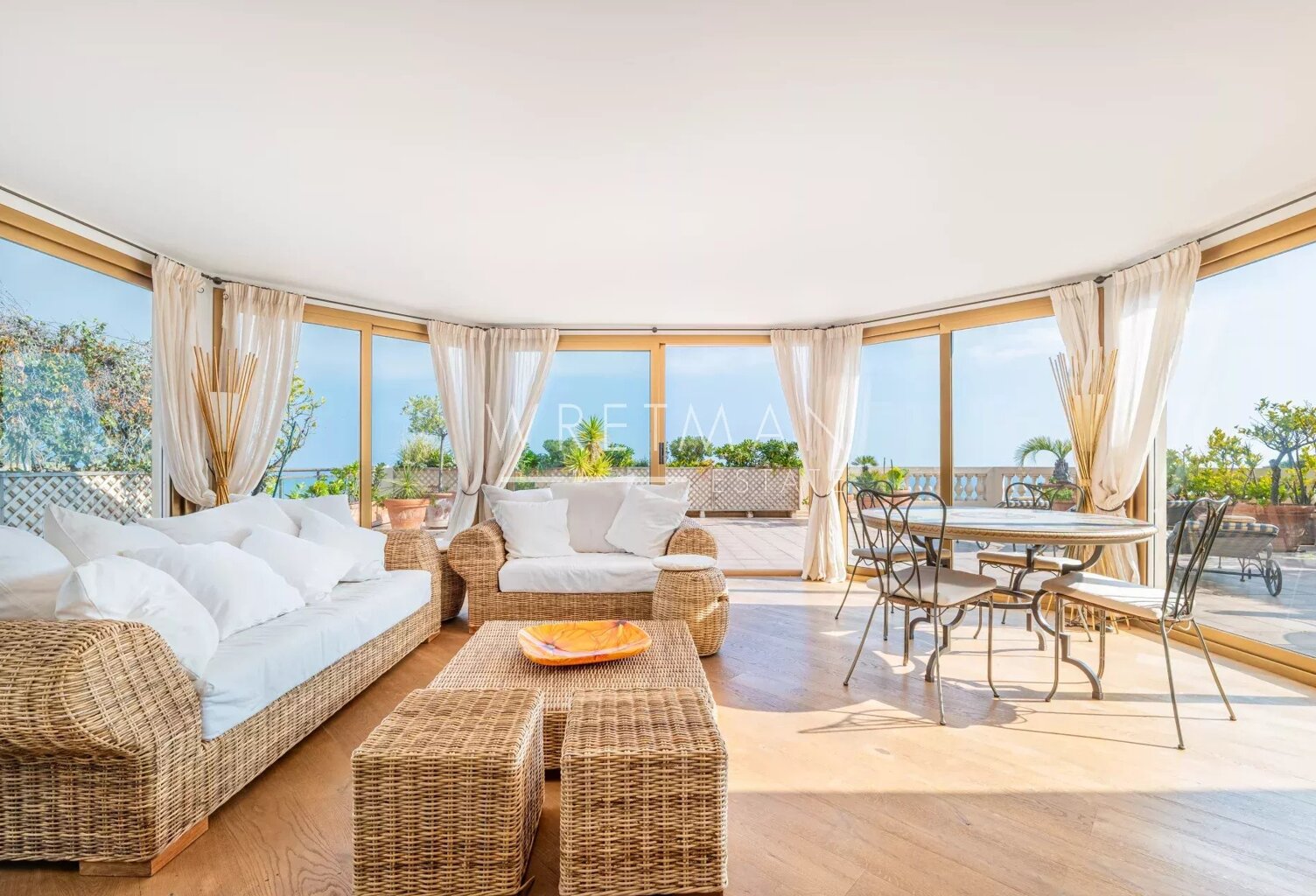 Superbe appartement duplex au dernier étage avec vue sur la mer — photo 1