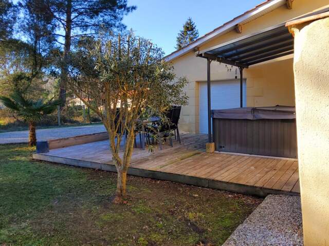 Maison À vendre à SAINT GERMAIN D'ESTEUIL — photo du bien