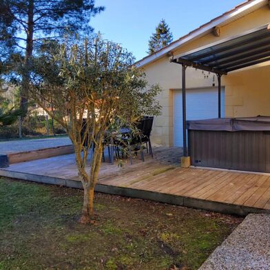 Maison 4 pièces 326500 €
