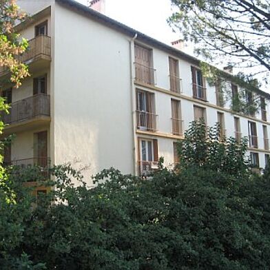 Appartement 4 pièces 1350 €