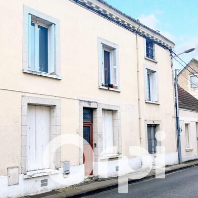 Immeuble  279840 €