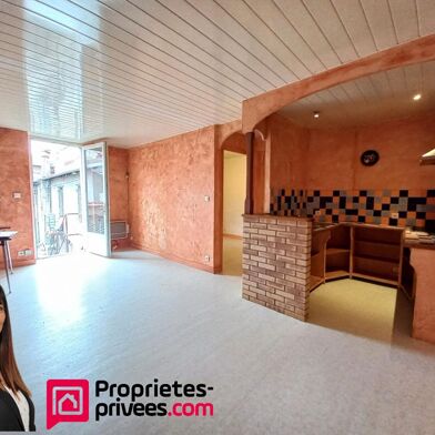 Immeuble  246000 €