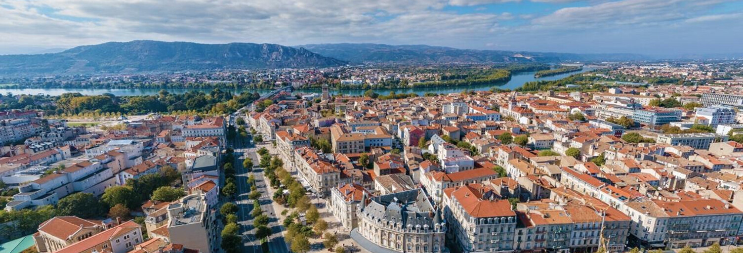 Immeuble  400 m² à vendre à Valence (26000)