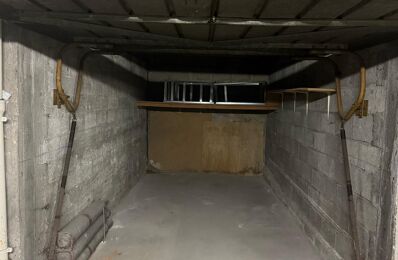 location garage 120 € CC /mois à proximité de Villejuif (94800)