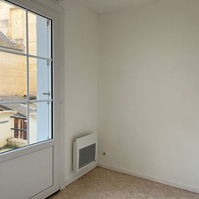 Maison 3 pièces 402 €