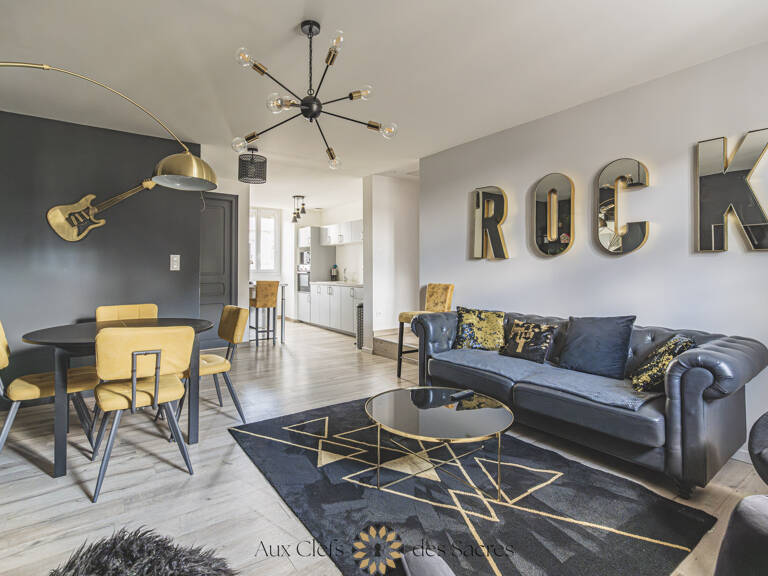 À vendre   Appartement T5 lumineux au dernier étage   Reims — photo 1