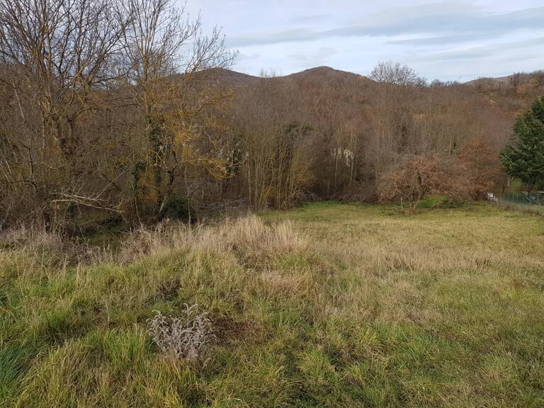 Terrain constructible à Brassac-Les-Mines (63) — photo 1