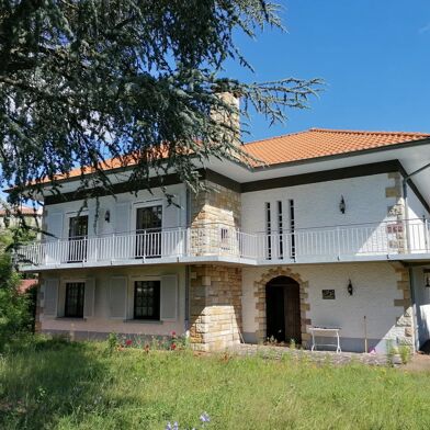 Maison 7 pièces 180000 €