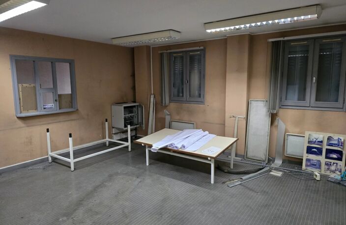 LOCAL COMMERCIAL - BUREAU — photo 3