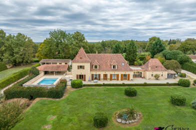 Maison 16 pièces 690000 €