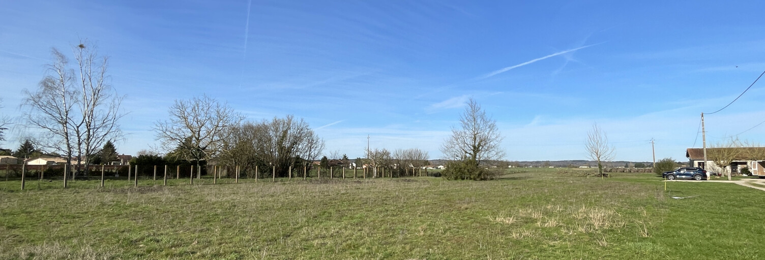 Terrain  970 m² à vendre à Saint-Pierre-d'Eyraud (24130)