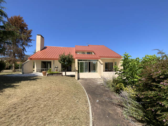Maison d'architecte 250 m2 - 5 chambres - Piscine - dépendan — photo du bien