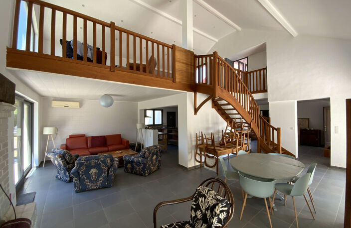 Maison d'architecte 250 m2 - 5 chambres - Piscine - dépendan — photo 4