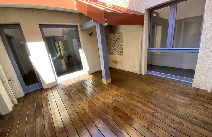 Maison d'architecte 250 m2 - 5 chambres - Piscine - dépendan — photo 5