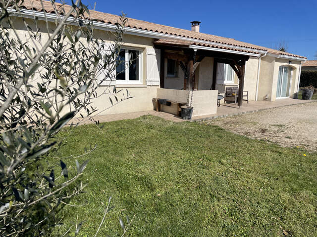 Maison plain-pied, 130m2 hab, 5 ch, QUEYSSAC — photo du bien