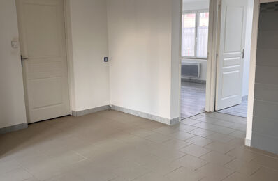 location appartement 570 € CC /mois à proximité de Barlin (62620)