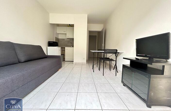 Location appartement 1 pièce 19 m² à Joué-lès-Tours (37300) — photo 2