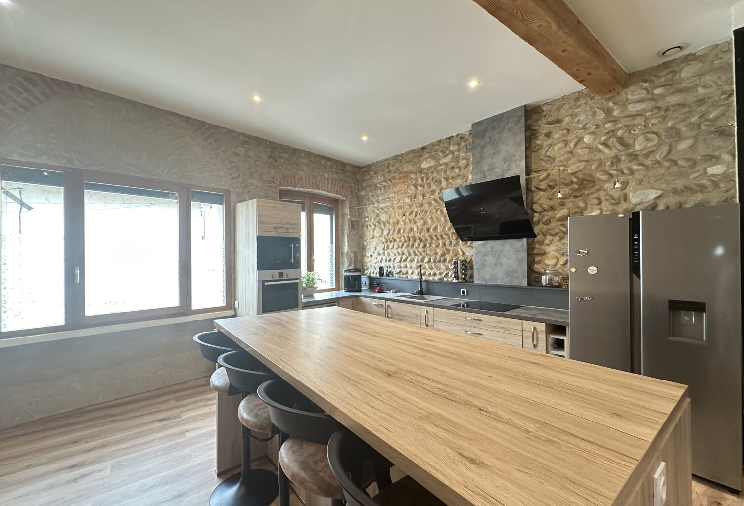 Appartement sur 2 niveaux d' une surface de 153 m2 .. 3 cham — photo 1