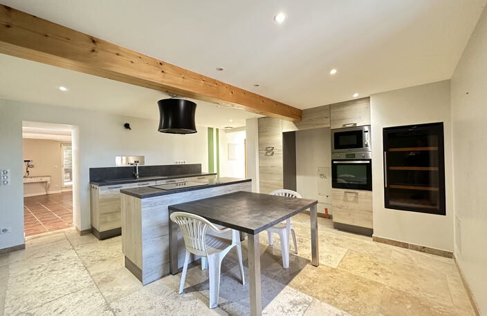 Maison de charme de  255 m2 possiblité gîtes ou chambres d' — photo 2
