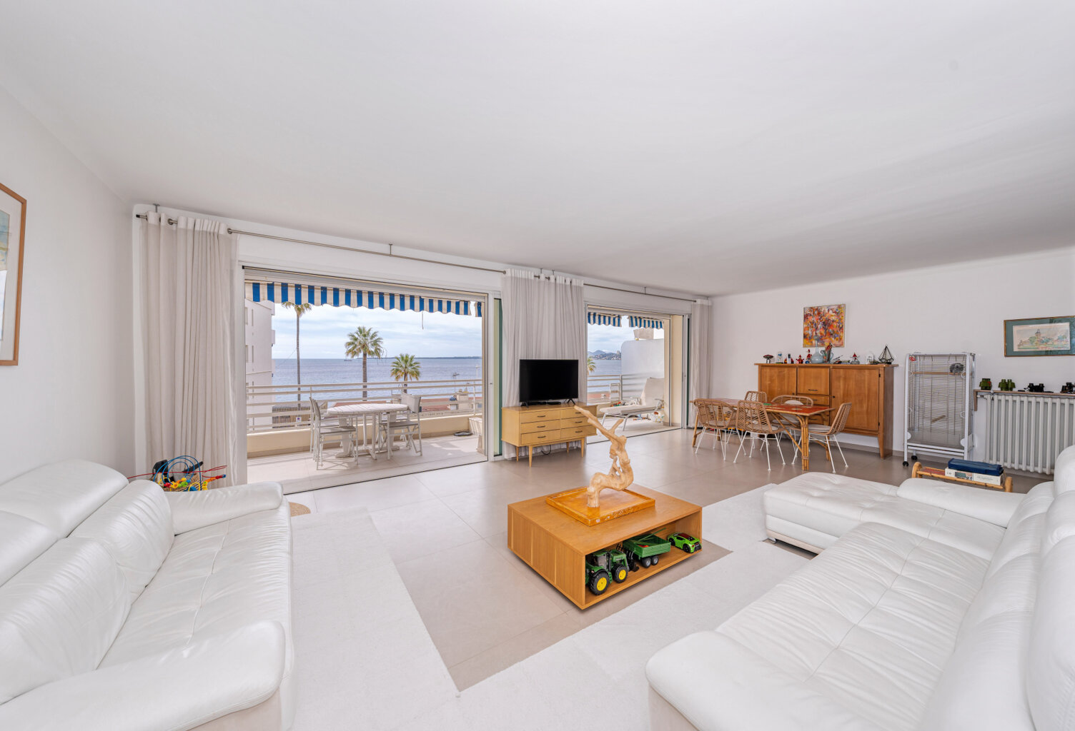 JUAN LES PINS, SUPERBE 5 PCS 150M2, VUE MER, — photo 1