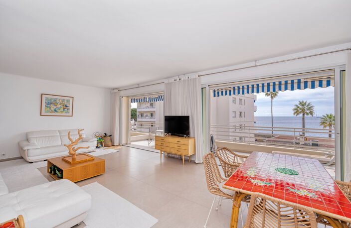 JUAN LES PINS, SUPERBE 5 PCS 150M2, VUE MER, — photo 5