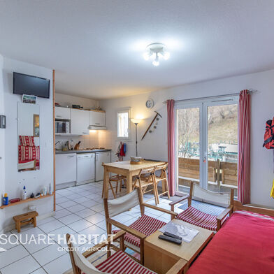 Appartement 4 pièces 140400 €