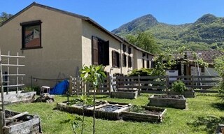 Maison 9 Pièces 248 m² à vendre à Tarascon-sur-Ariège (09400)