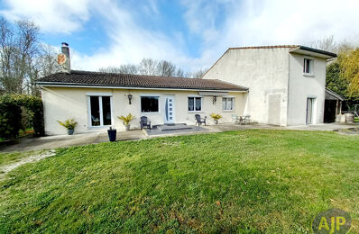 vente maison 245 000 € à proximité de Saint-Fort-sur-Gironde (17240)