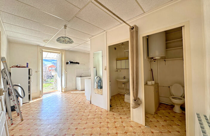 À Vendre   Appartement T3 à rénover   Centre de Chessy-les-M — photo 4