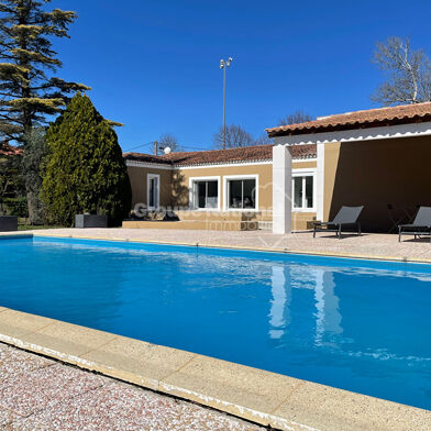 Maison 4 pièces 494000 €