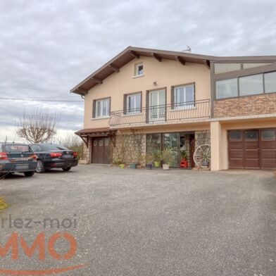 Maison 7 pièces 210000 €