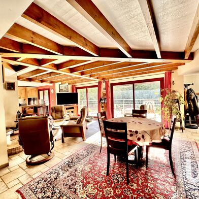 Maison 10 pièces 795500 €