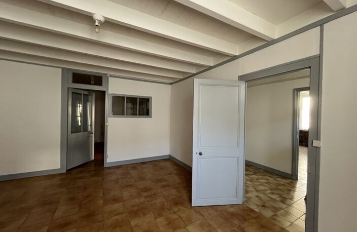 Maison de ville de 6 pièces principales — photo 4
