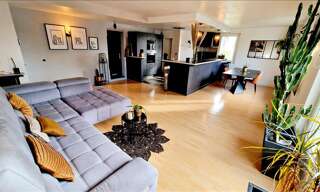 Appartement 5 Pièces 117 m² à vendre à Bellefont-La Rauze (46090)