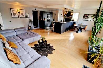 Appartement 5 pièces 160500 €