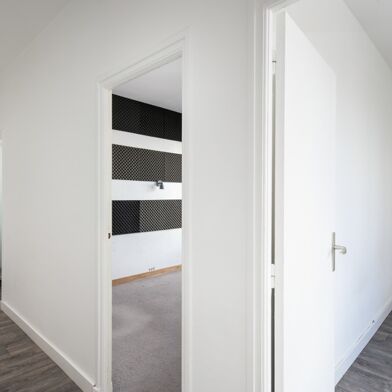 Appartement 5 pièces 228975 €